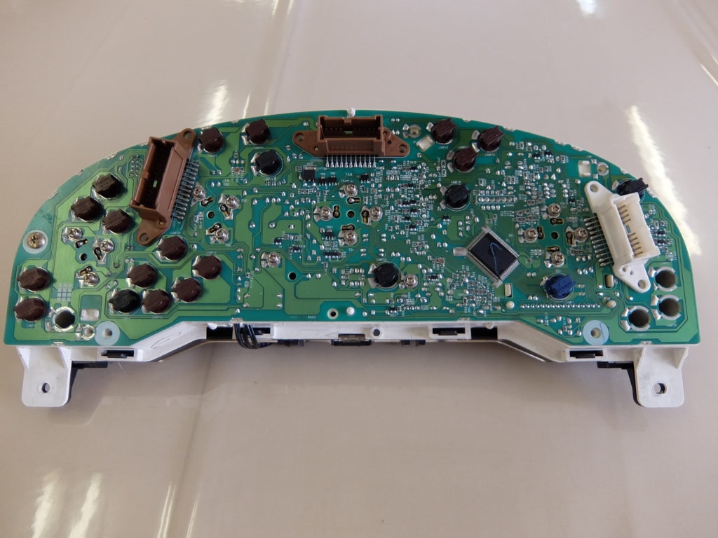 シルビア ｓ１5 ａｔ改ｍｔのリバース音を消す方法 スポーツ車の知恵袋
