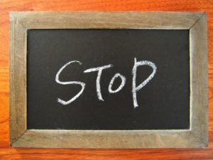 1年に1回支払う必要のある自動車税を止める方法は?